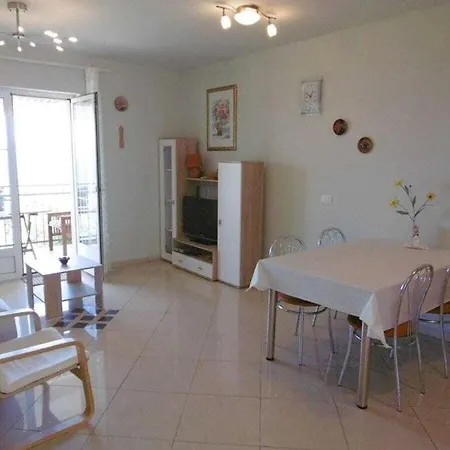 Mare E Fiori Vista Hotel 4*